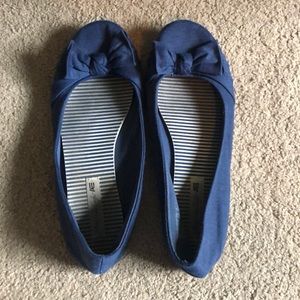 American Eagle Navy Flats